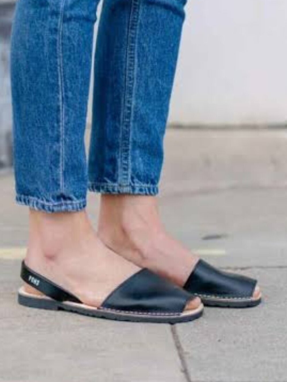 NEW PONS Avarcas Black Sandals -US 11 - Spain